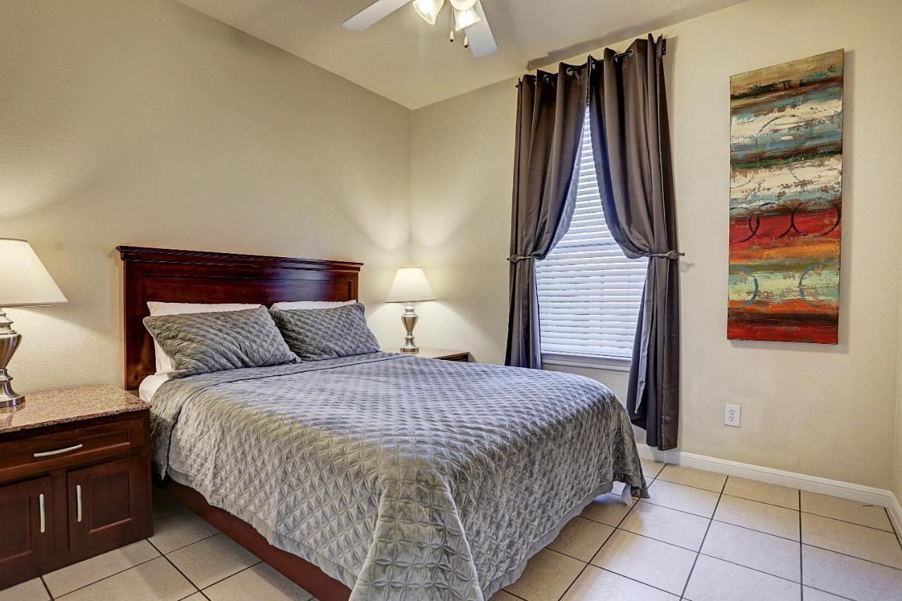 Villa Corporate 2 Bedroom Suite Furnished Condo Houston Dış mekan fotoğraf
